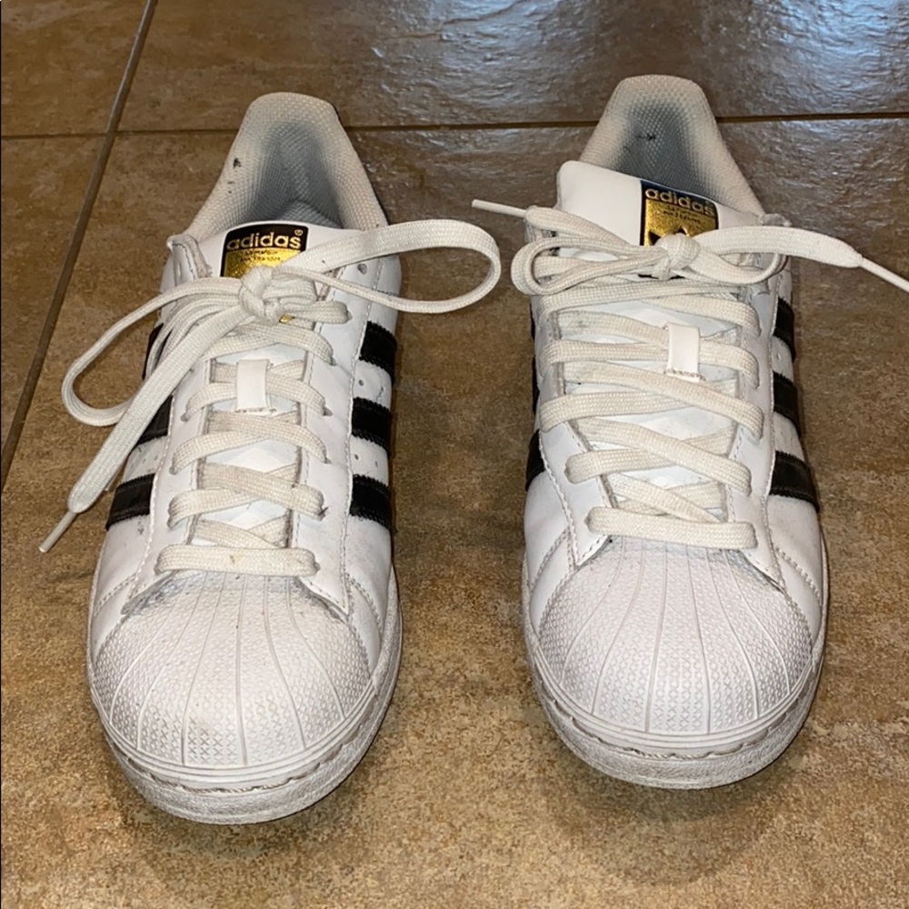 Adidas Superstar